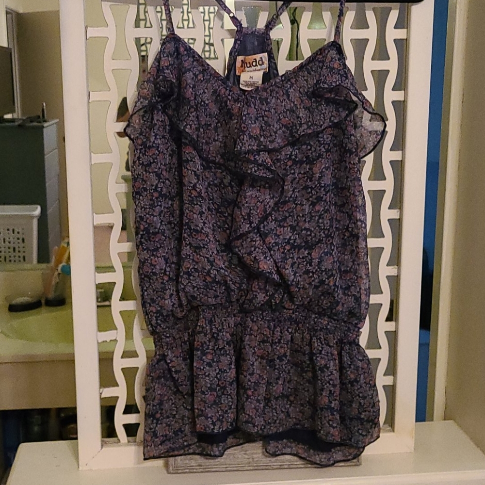 ❤ Mudd navy floral blouse